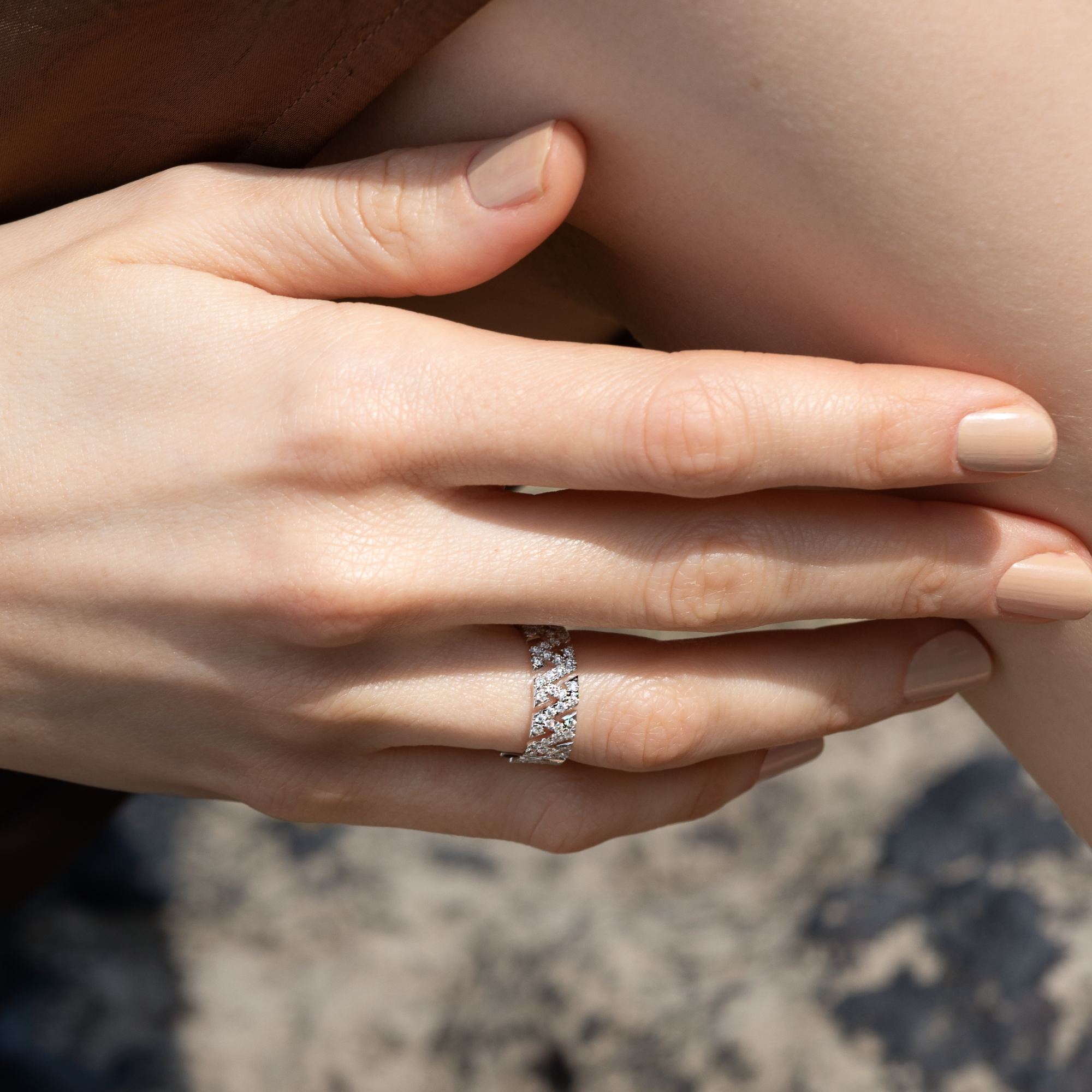 AZ Signature P Ring