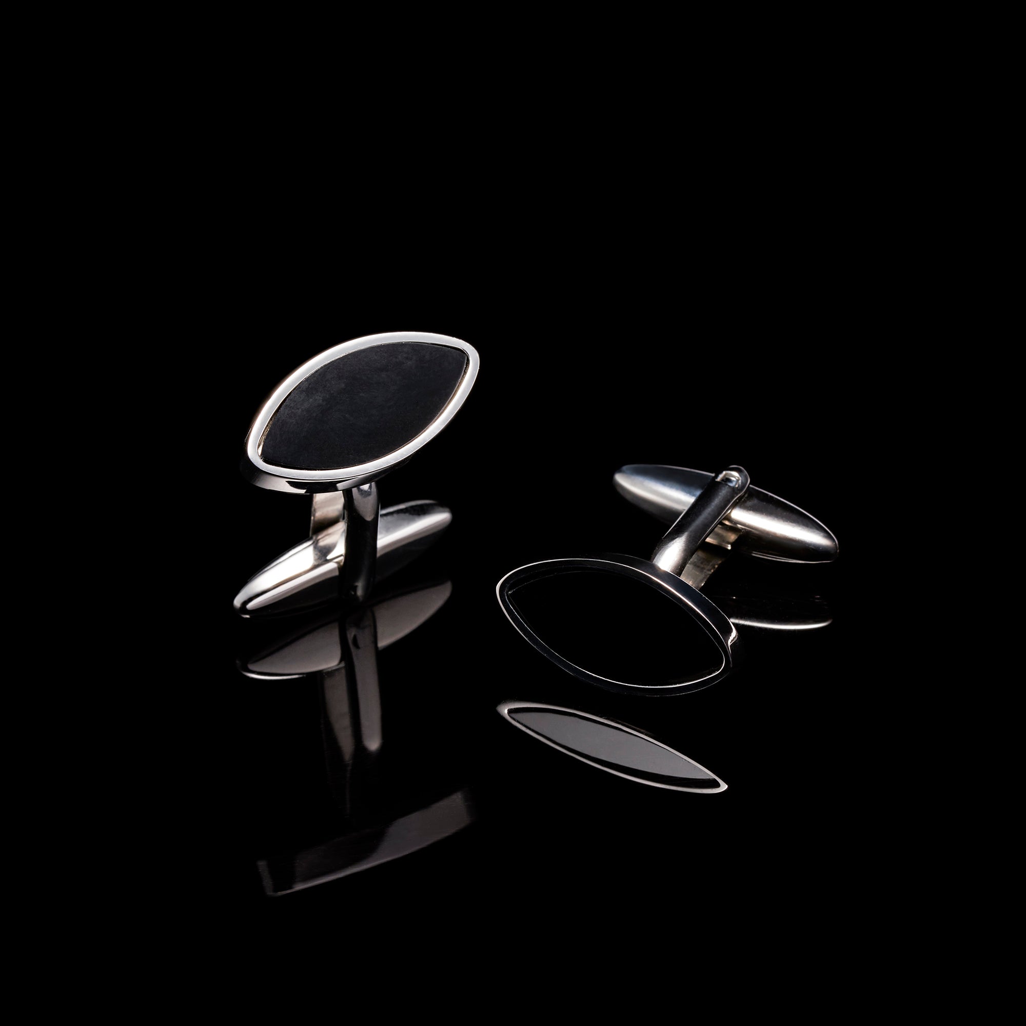 Shirts cufflinks, suits cufflinks, cufflinks, cufflinks for men, Gemstone cufflinks, gold cufflinks, how to wear cufflinks, where to buy cufflinks, cufflinks near me, custom cufflinks, personalized cufflinks, silver cufflinks, how to match cufflinks