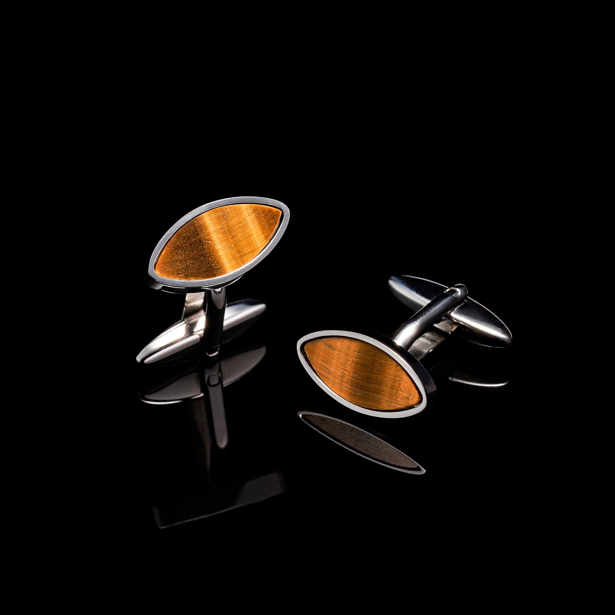Shirts cufflinks, suits cufflinks, cufflinks, cufflinks for men, Gemstone cufflinks, gold cufflinks, how to wear cufflinks, where to buy cufflinks, cufflinks near me, custom cufflinks, personalized cufflinks, silver cufflinks, how to match cufflinks