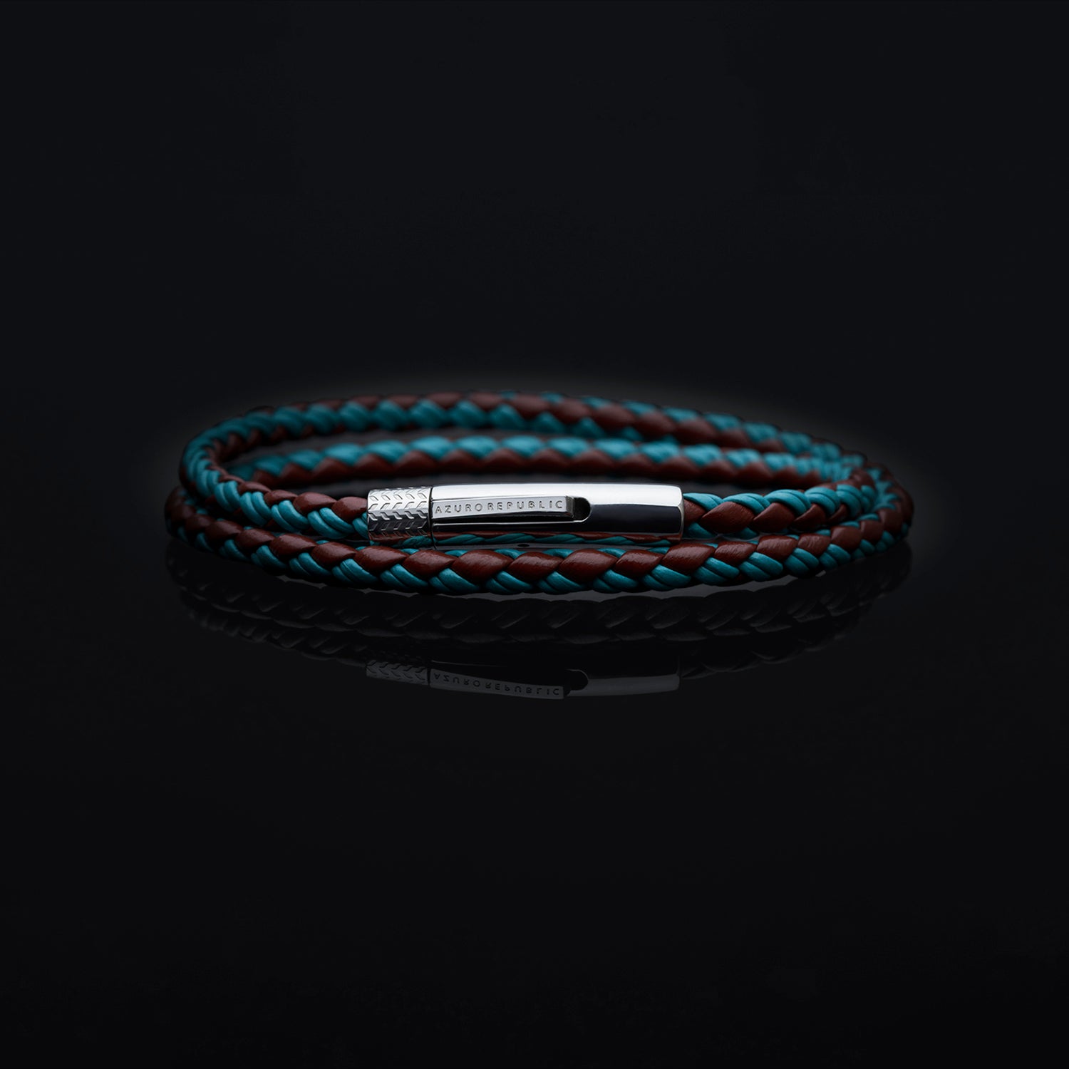 Leather bracelets are one of the stylish types of bracelets. Offering black leather bracelets, leather wrap bracelets, braided leather bracelets. Personalized leather bracelets with engraved names are available through our customized service.