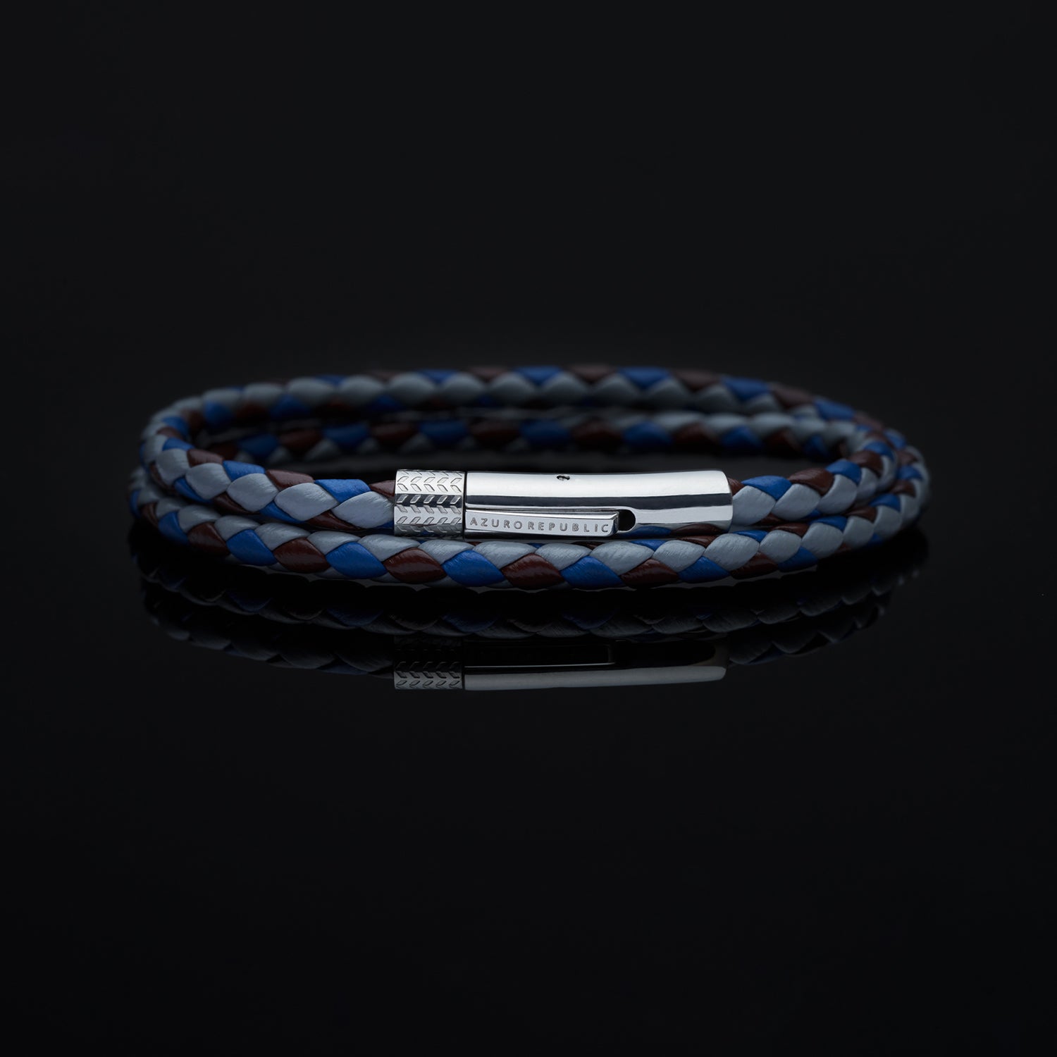 Leather bracelets are one of the stylish types of bracelets. Offering black leather bracelets, leather wrap bracelets, braided leather bracelets. Personalized leather bracelets with engraved names are available through our customized service.