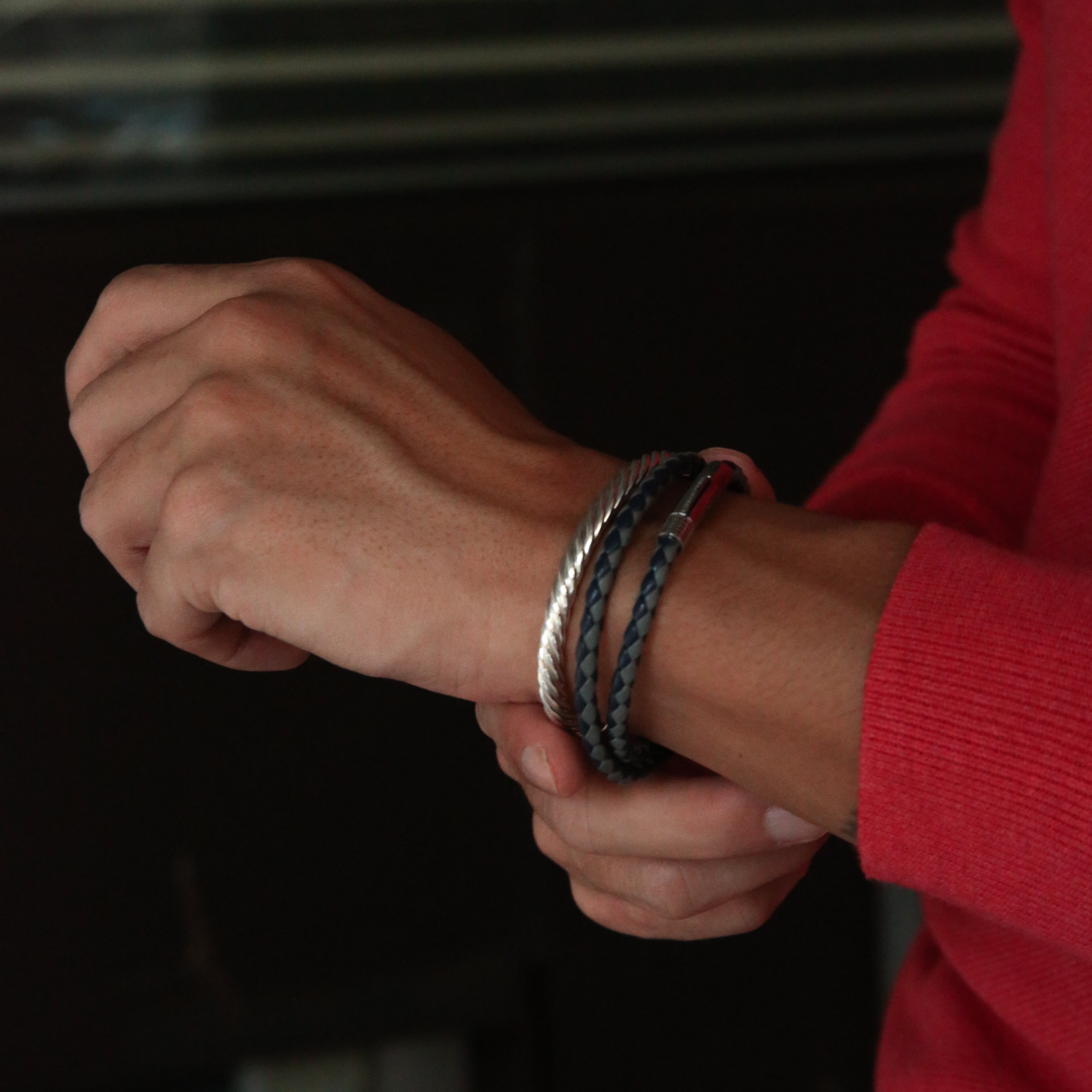 Leather bracelets are one of the stylish types of bracelets. Offering black leather bracelets, leather wrap bracelets, braided leather bracelets. Personalized leather bracelets with engraved names are available through our customized service.