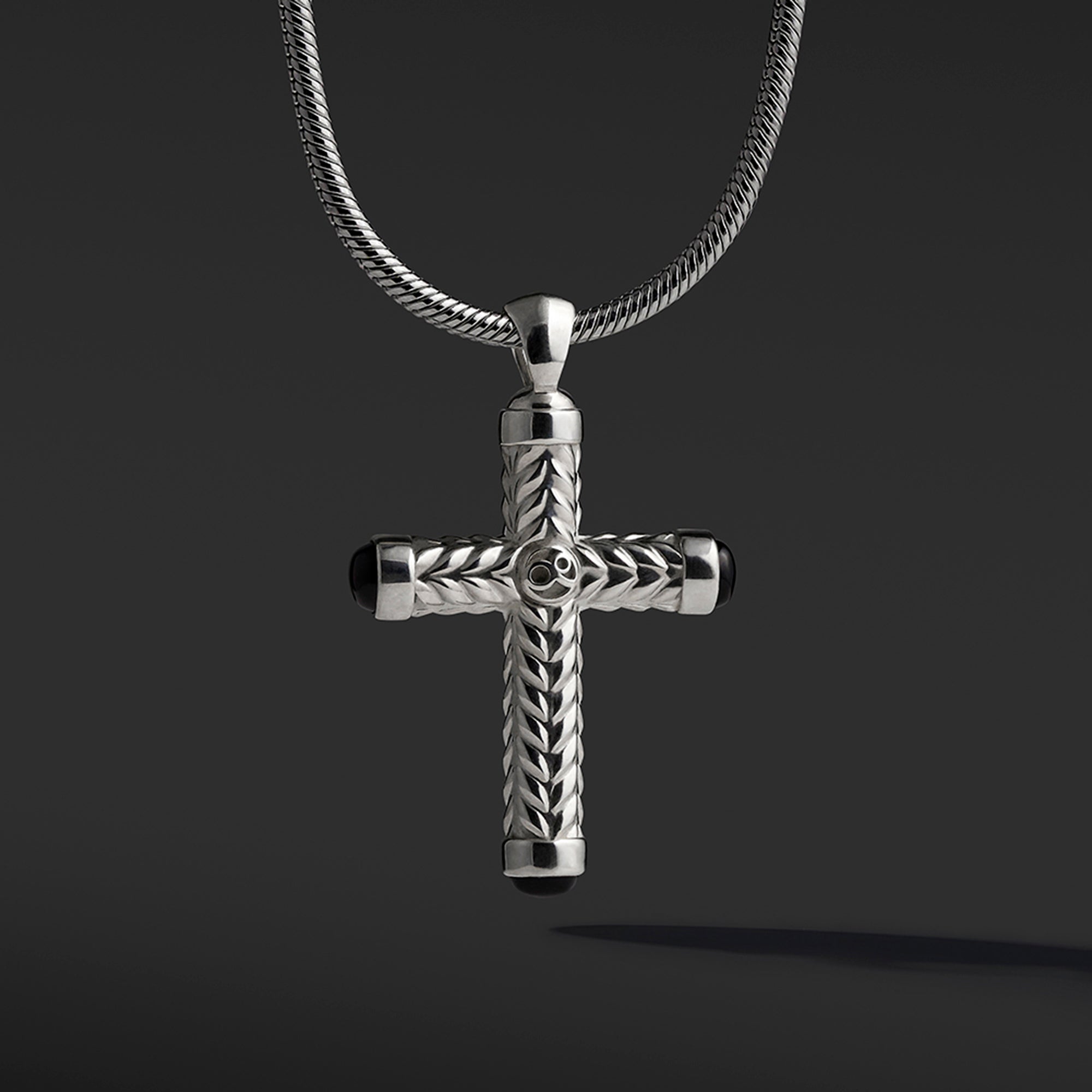 cross pendants, mens cross necklaces, mens cross jewelry, gold cross pendants, silver cross pendant necklaces