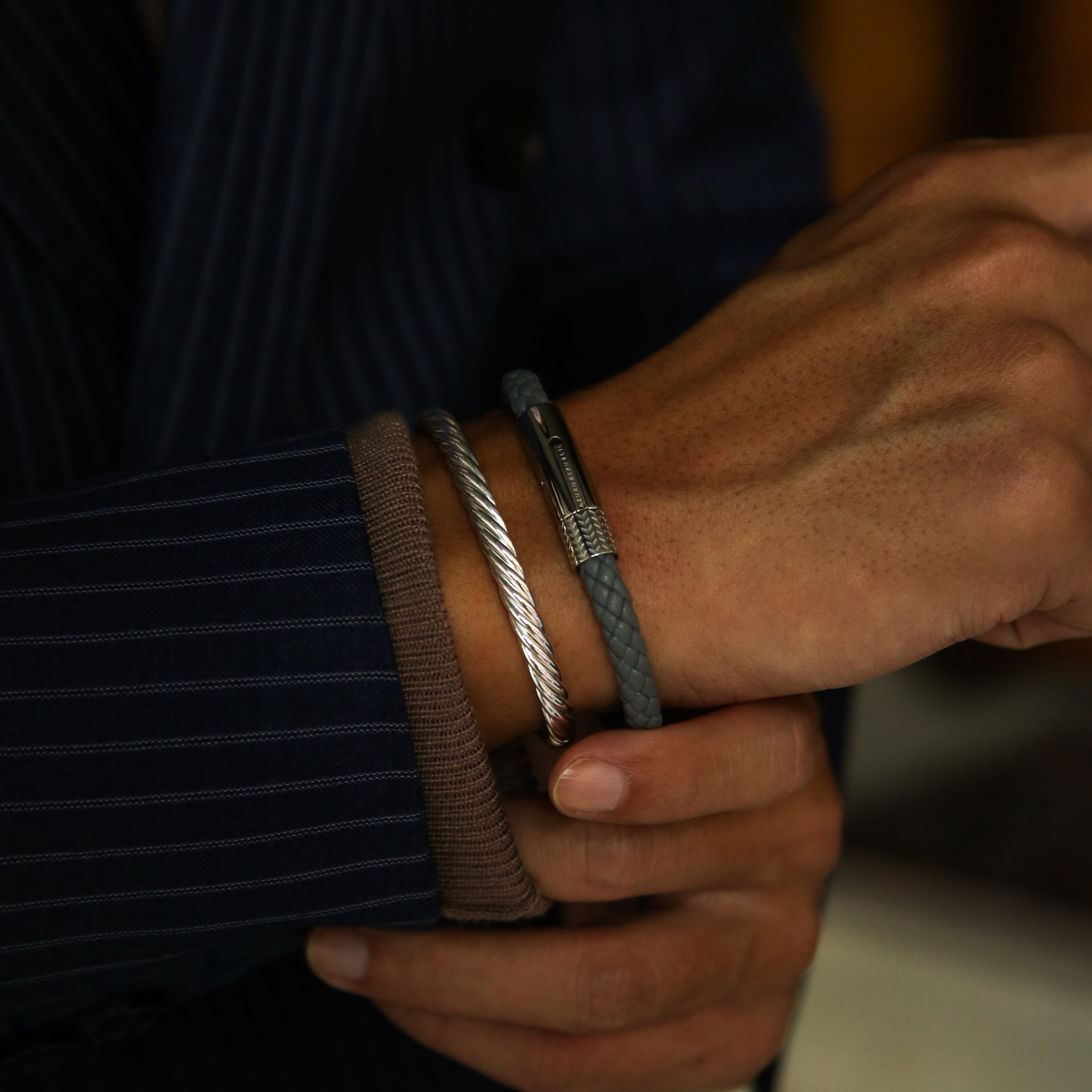 Leather bracelets are one of the stylish types of bracelets. Offering black leather bracelets, leather wrap bracelets, braided leather bracelets. Personalized leather bracelets with engraved names are available through our customized service.