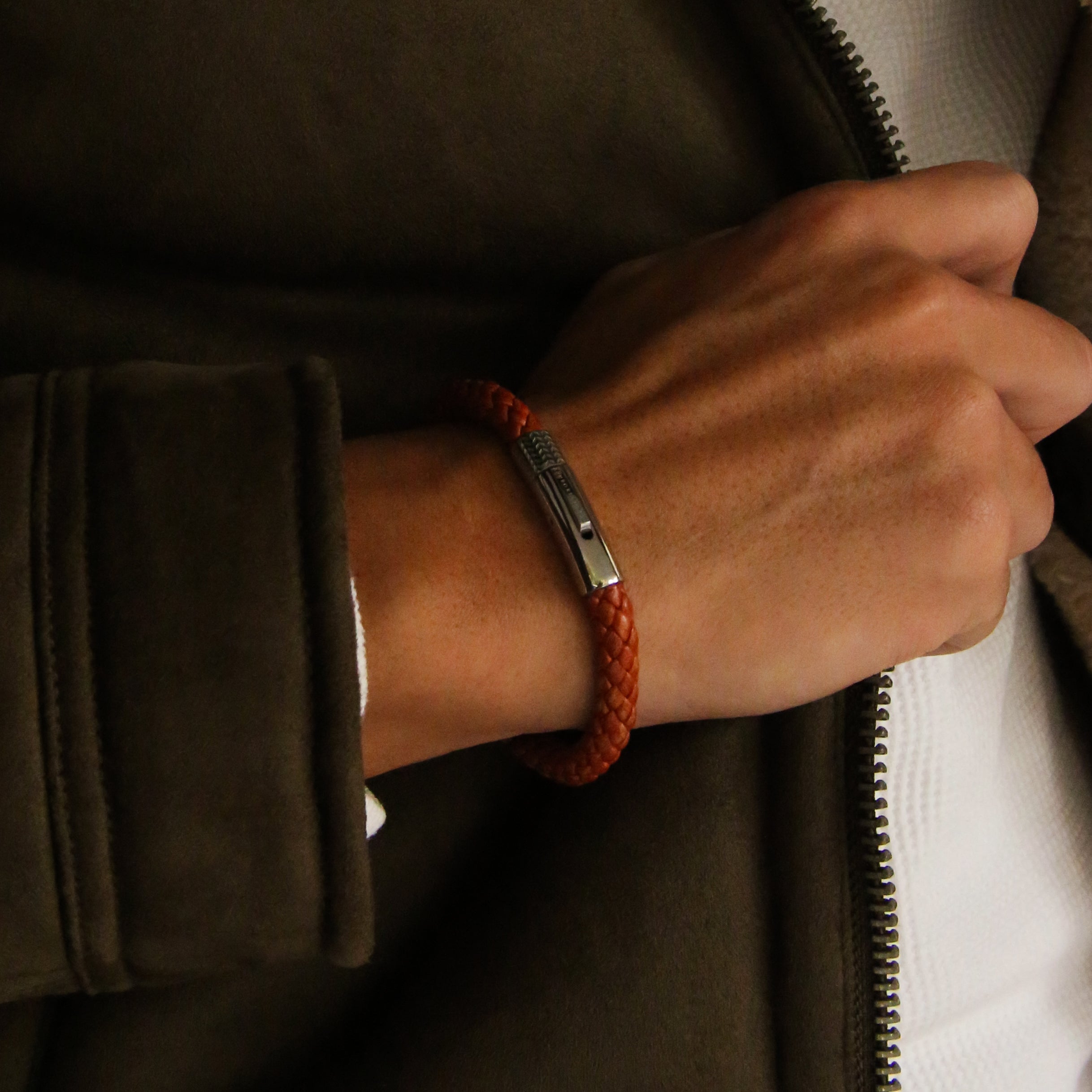 Leather bracelets are one of the stylish types of bracelets. Offering black leather bracelets, leather wrap bracelets, braided leather bracelets. Personalized leather bracelets with engraved names are available through our customized service.