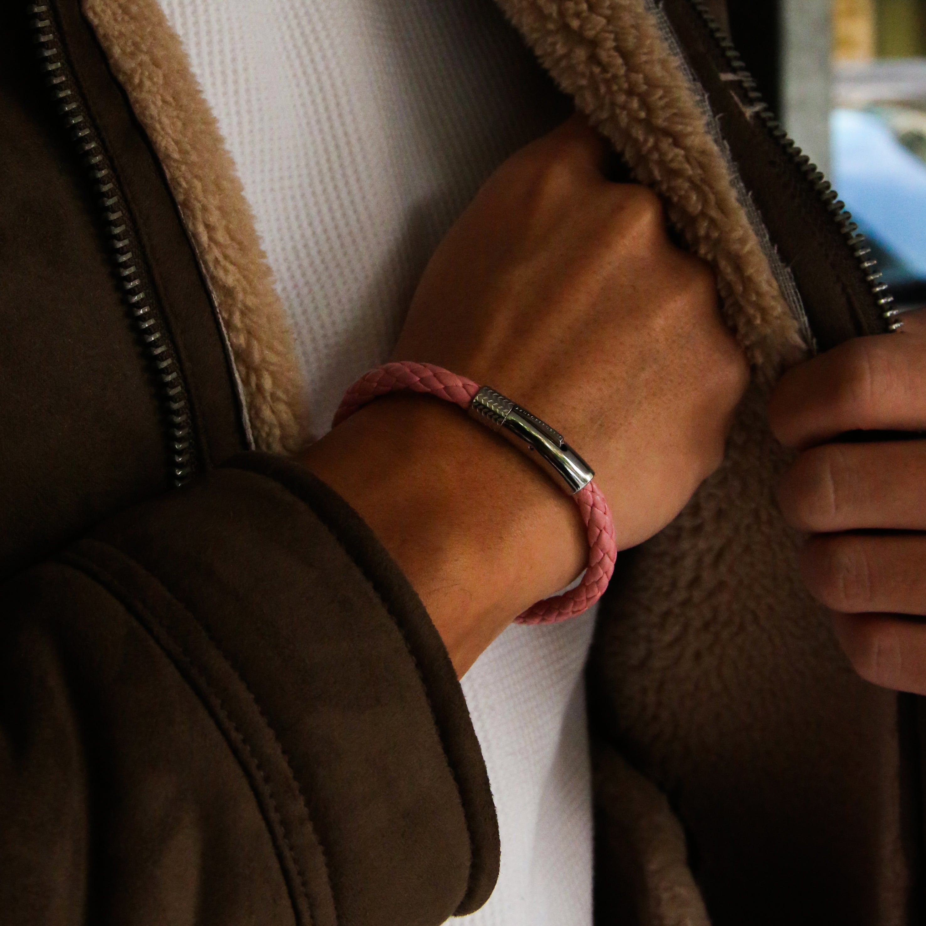 Leather bracelets are one of the stylish types of bracelets. Offering black leather bracelets, leather wrap bracelets, braided leather bracelets. Personalized leather bracelets with engraved names are available through our customized service.
