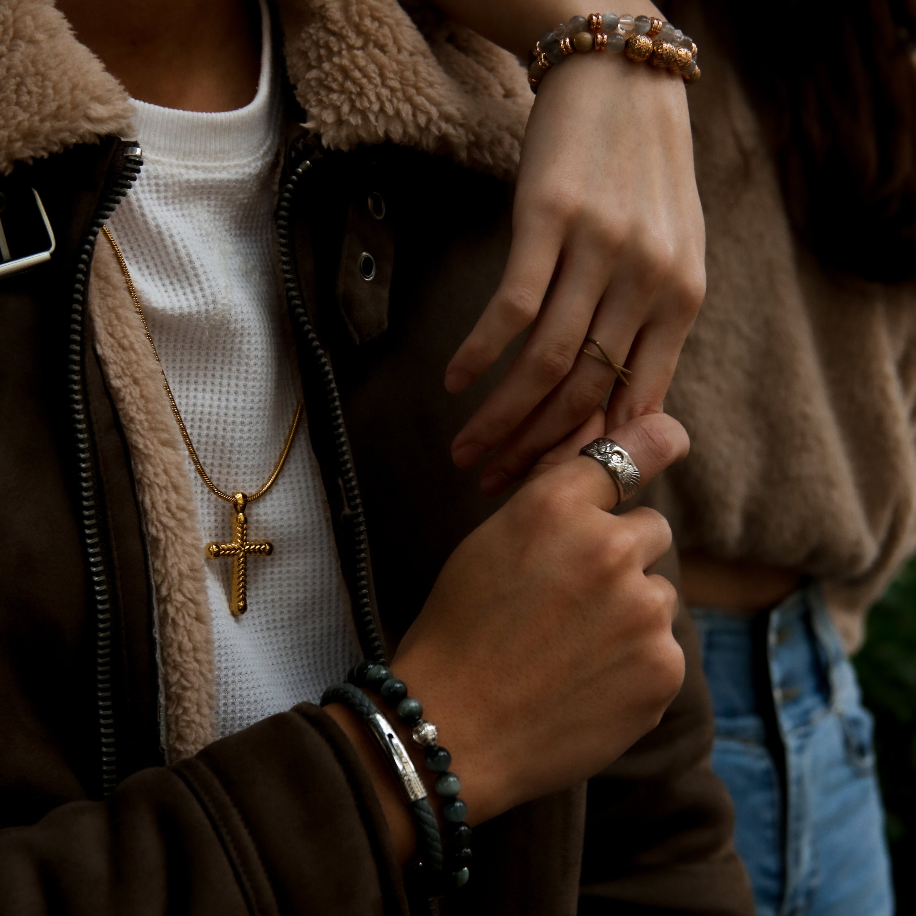 cross pendants, mens cross necklaces, mens cross jewelry, gold cross pendants, silver cross pendant necklaces