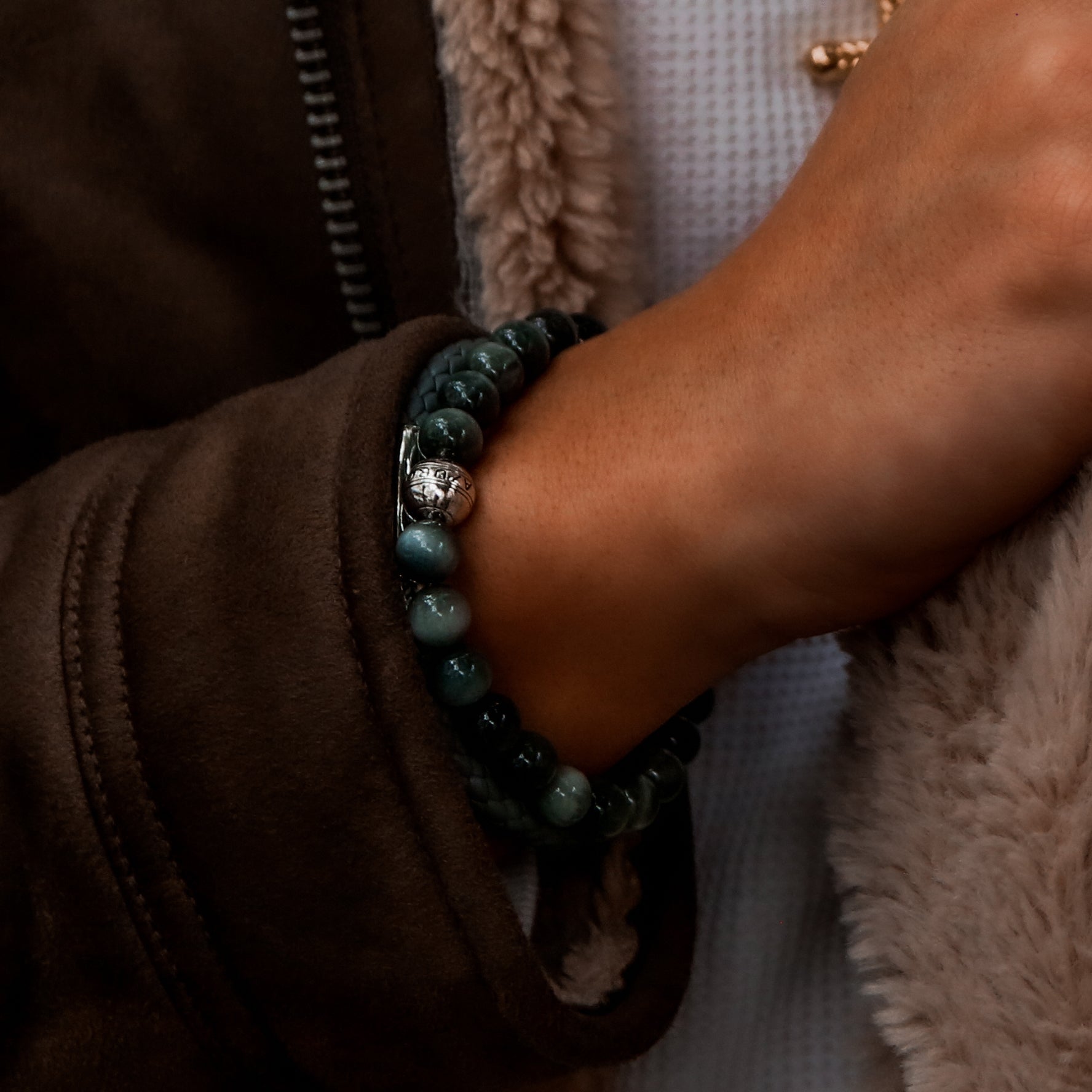 Hawk eye beaded bracelets, eagle eye beaded bracelets, beaded bracelets for men, hawk eye bracelets for men, eagle eye silver bracelets.