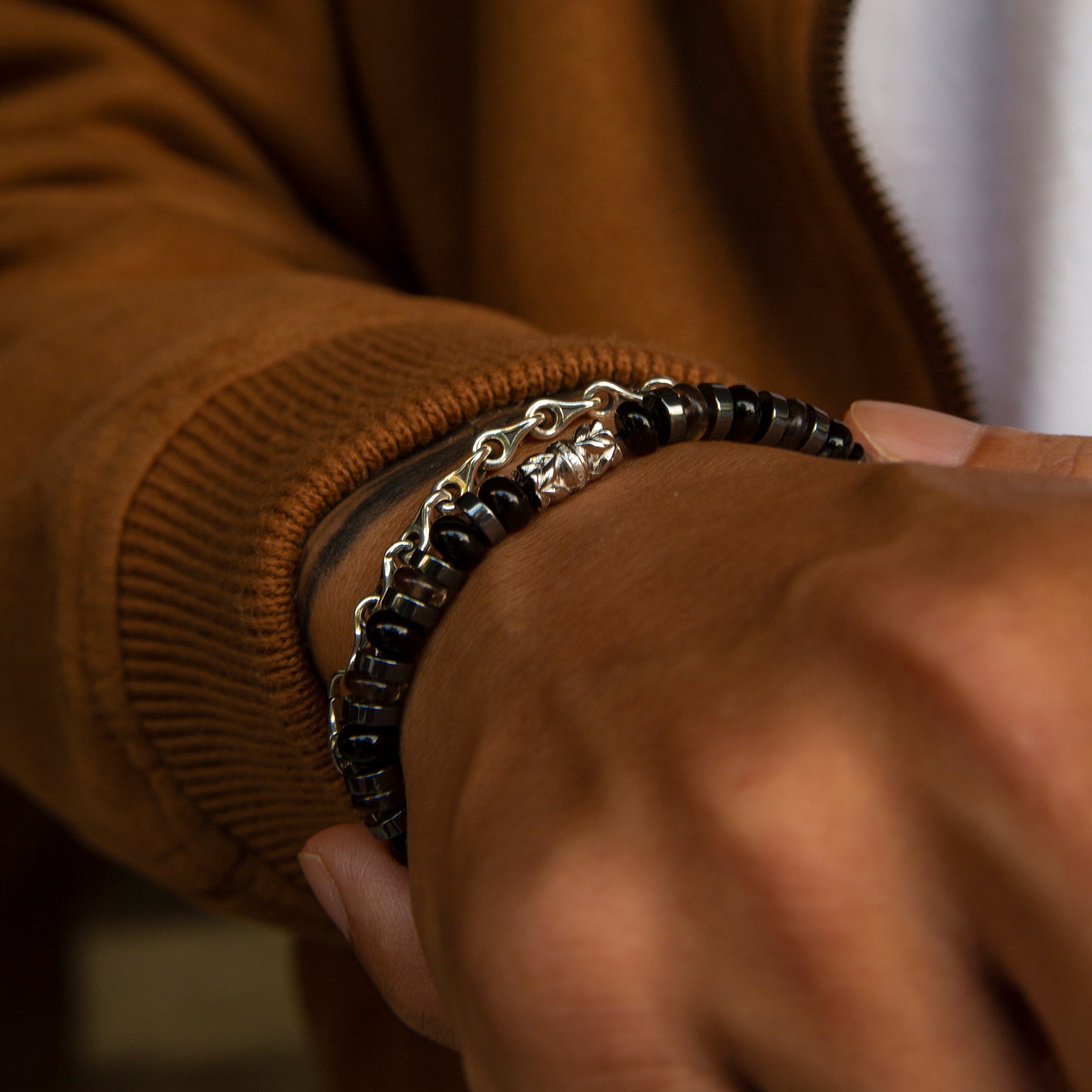 silver chain bracelet for men, teardrop bracelet, azuro republic unique teardrop bracelet. Azuro republic crafts the finest teardrop silver bracelets for men.
