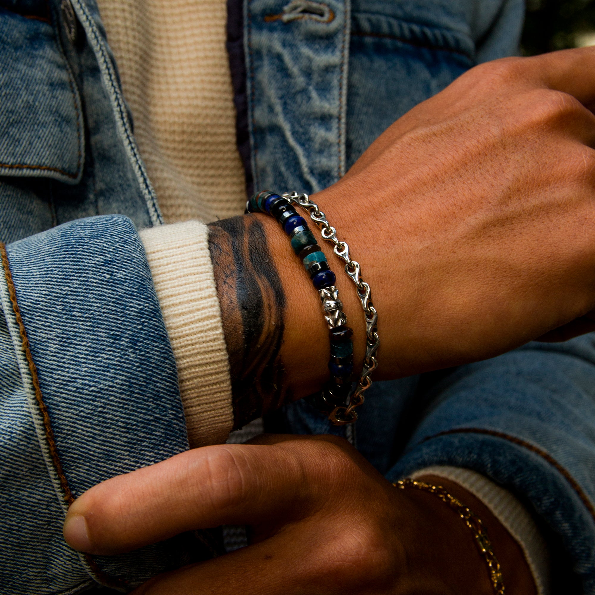 silver chain bracelet for men, teardrop bracelet, azuro republic unique teardrop bracelet. Azuro republic crafts the finest teardrop silver bracelets for men.