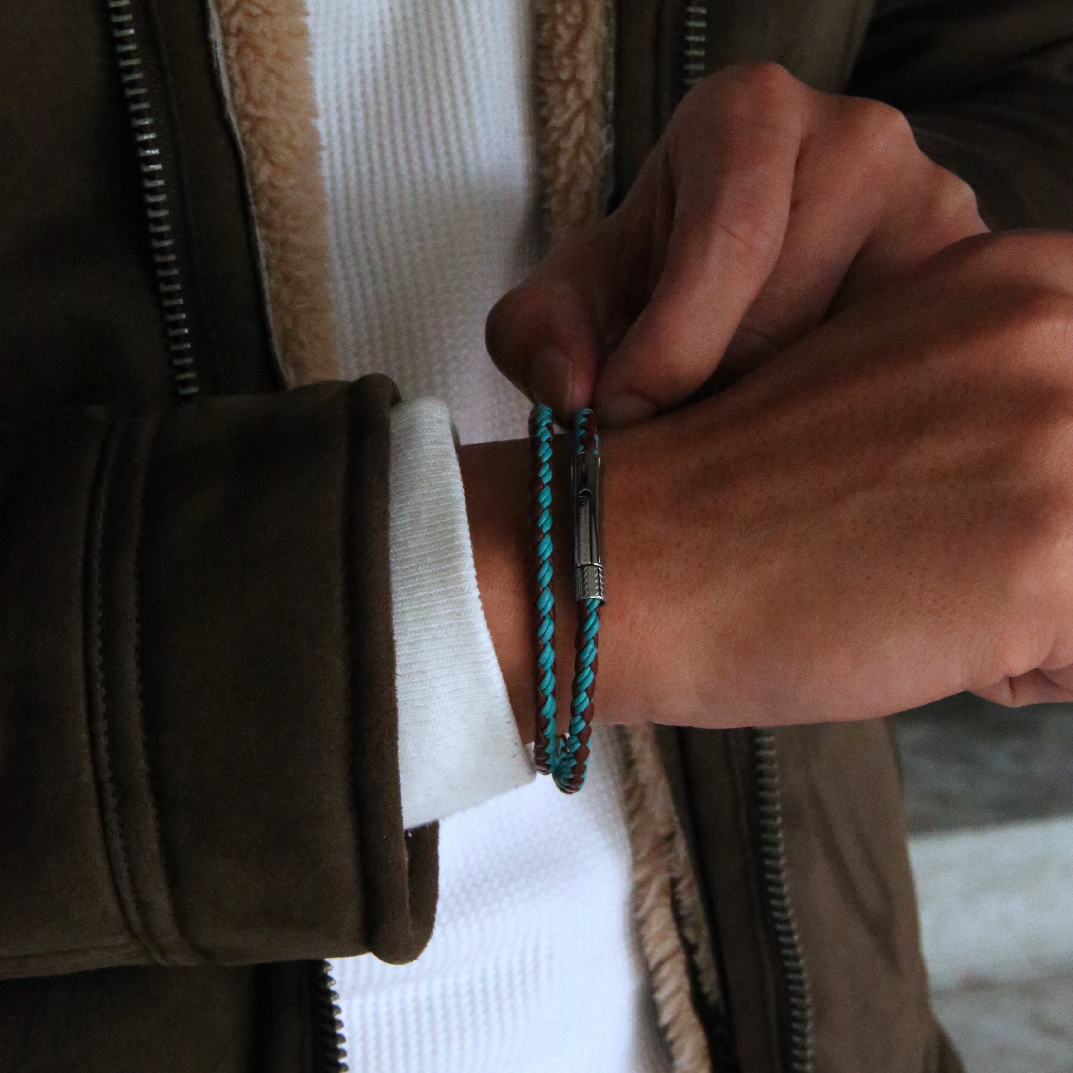 Leather bracelets are one of the stylish types of bracelets. Offering Mix Turquoise, Burgundy leather bracelets, leather wrap bracelets, braided leather bracelets. Personalized leather bracelets with engraved names are available through our customized service.