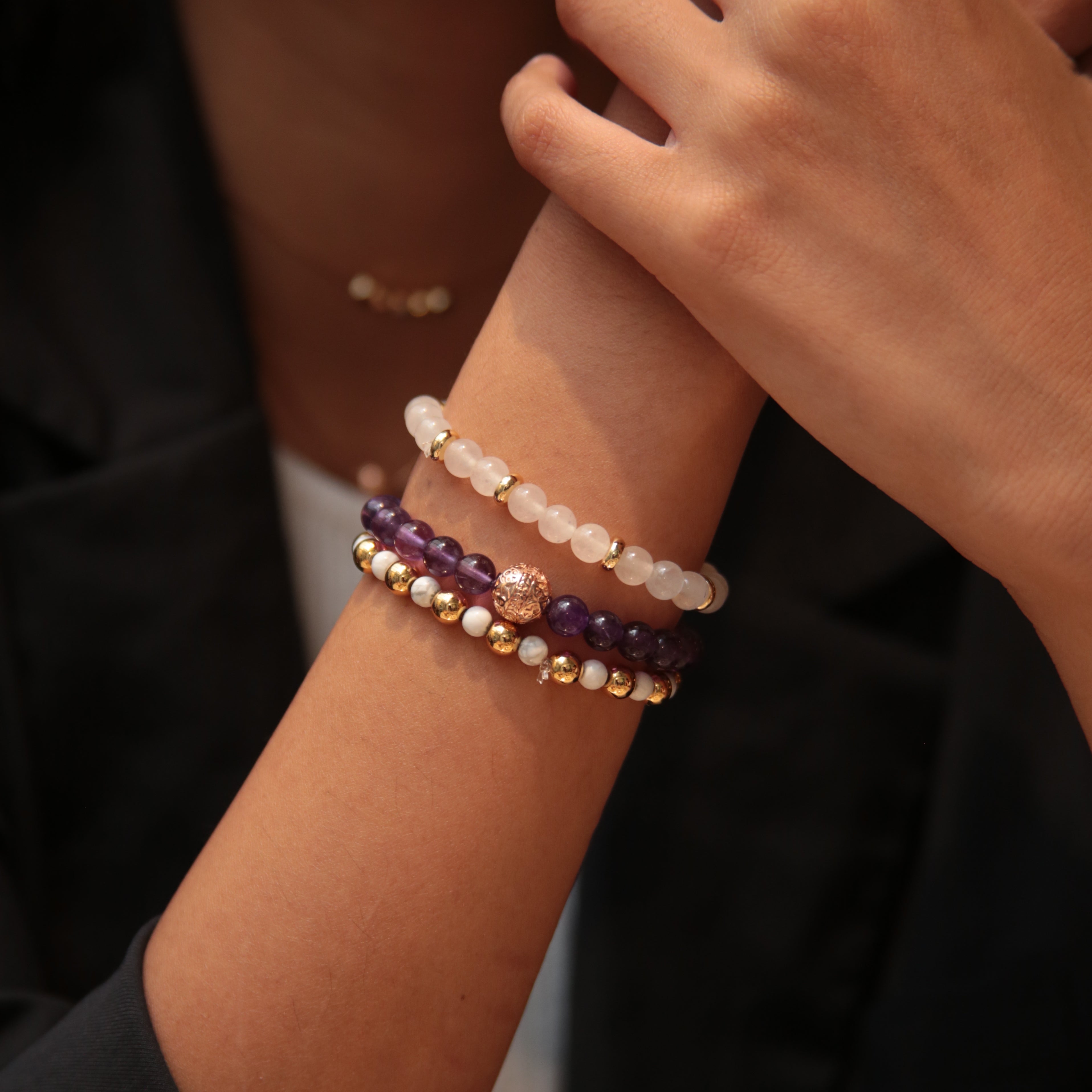 Women's beaded bracelets, Rose gold amethyst bracelet, howlite bracelets, white jade bracelets, Stack bracelets, women's silver bracelets, women's gold bracelets, jewlery for women, women's crystal bracelets, healing crystals bracelets for women, women jewelry