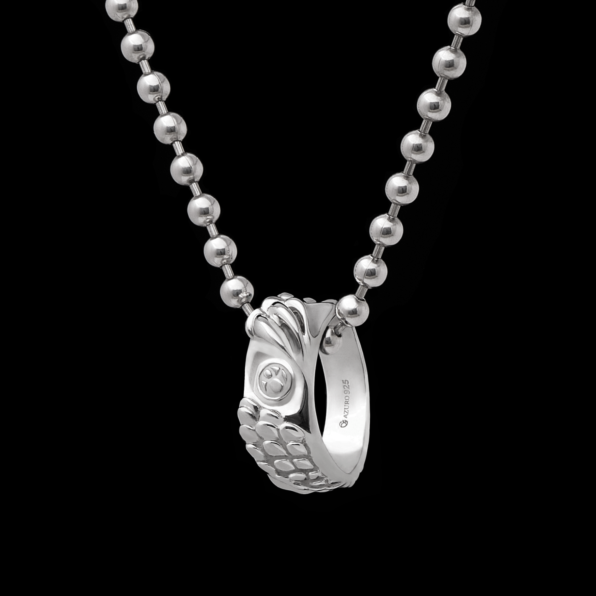 Dragon Claw Ring is an iconic ring collection in Azuro Republic. Handcrafted over 70 hours on solid silver creates a one-of-a-kind men's Wing Ring. Dragon Claw Ring can mix with our classic snake chain into an Angel Wing Necklace. If you are looking for a handcrafted Dragon Claw Ring of top quality, you should not miss Azuro Republic men's Ring & Necklace collection.