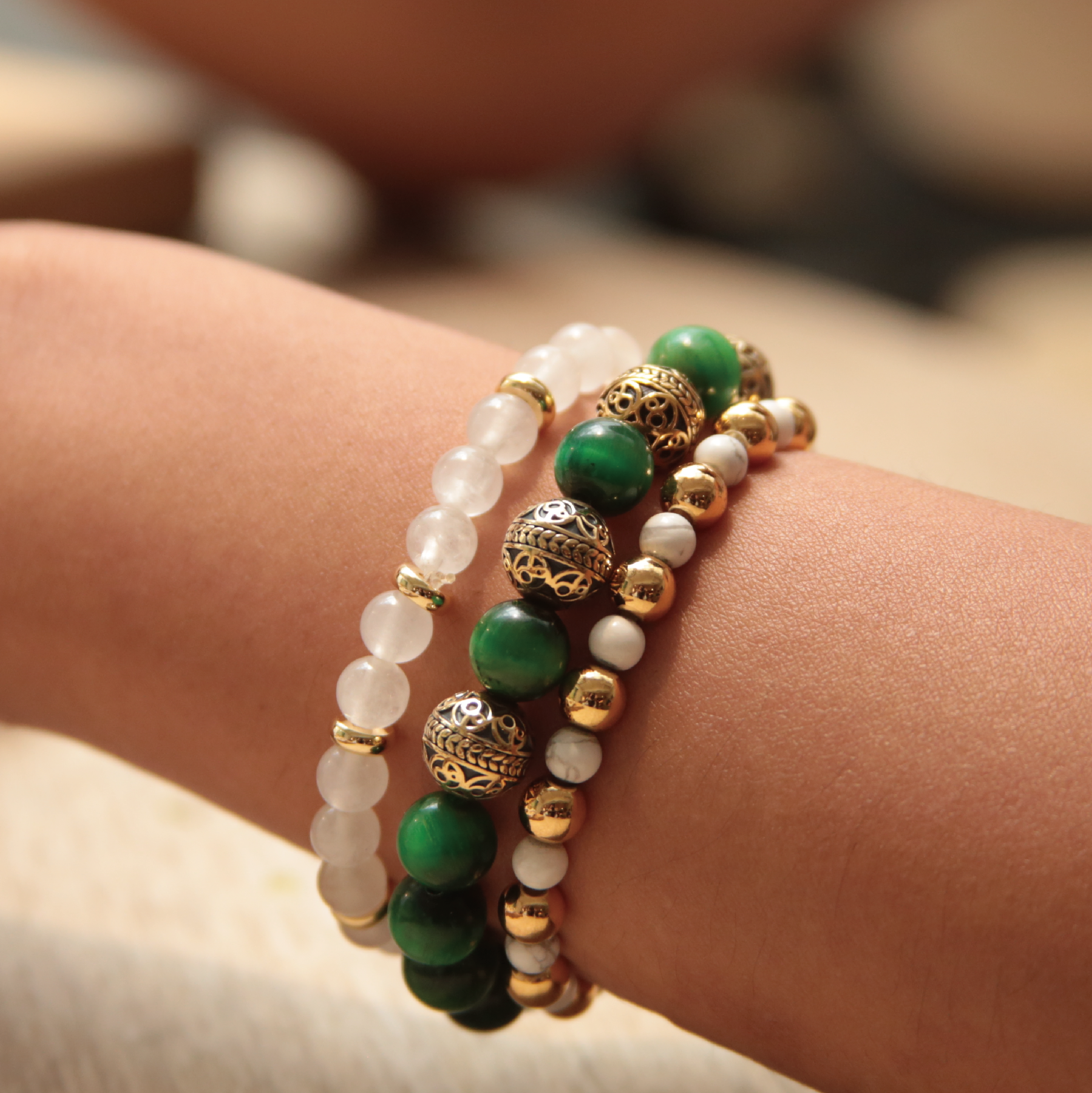 Women's beaded bracelets, Rose gold green tiger eye bracelet, howlite bracelets, white jade bracelets, Stack bracelets, women's silver bracelets, women's gold bracelets, jewlery for women, women's crystal bracelets, healing crystals bracelets for women, women jewelry