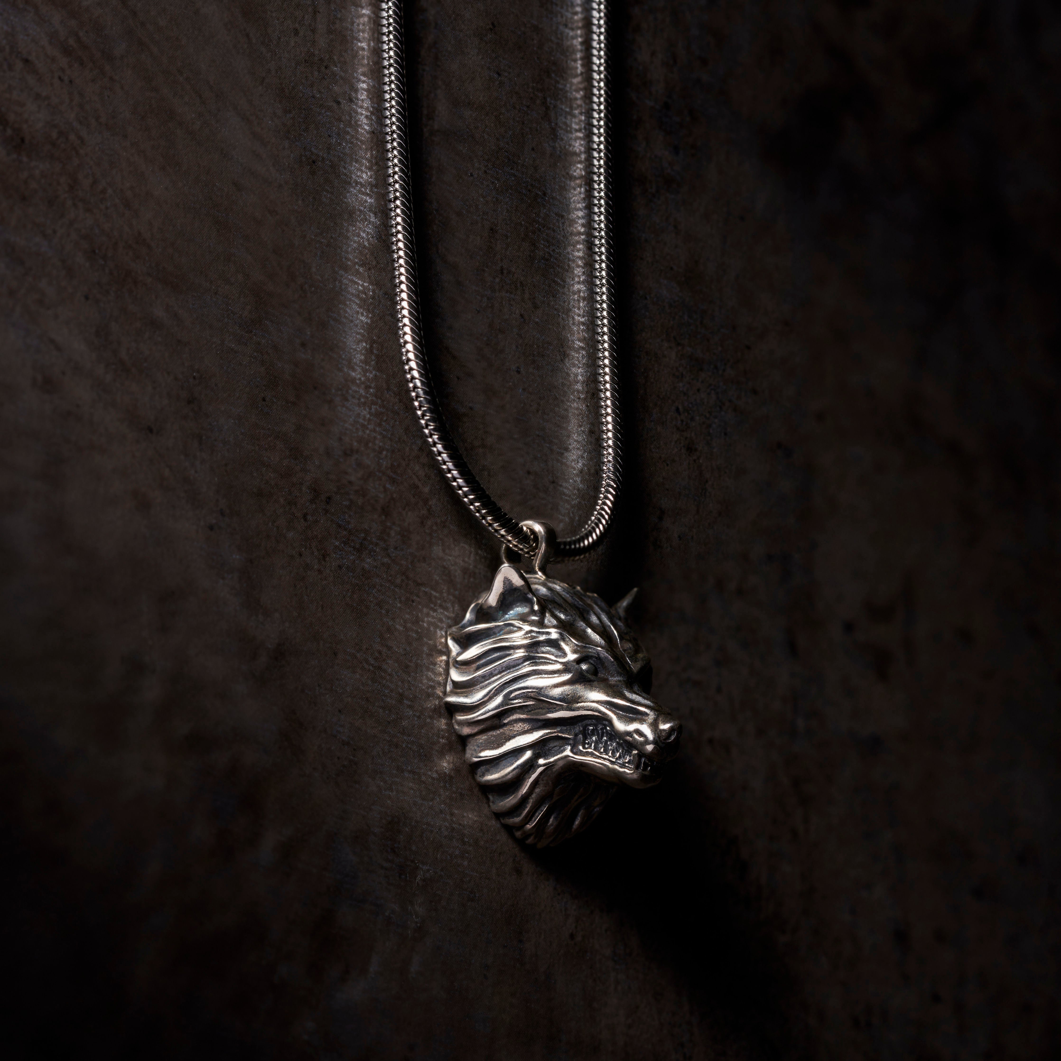 wolf bracelets, gold bracelets for men, wolf pendant, wolf jewelry, silver wolf jewelry, 925 silver beaded bracelet, animal jewelry for men, beaded bracelets for men, mens beaded bracelets
