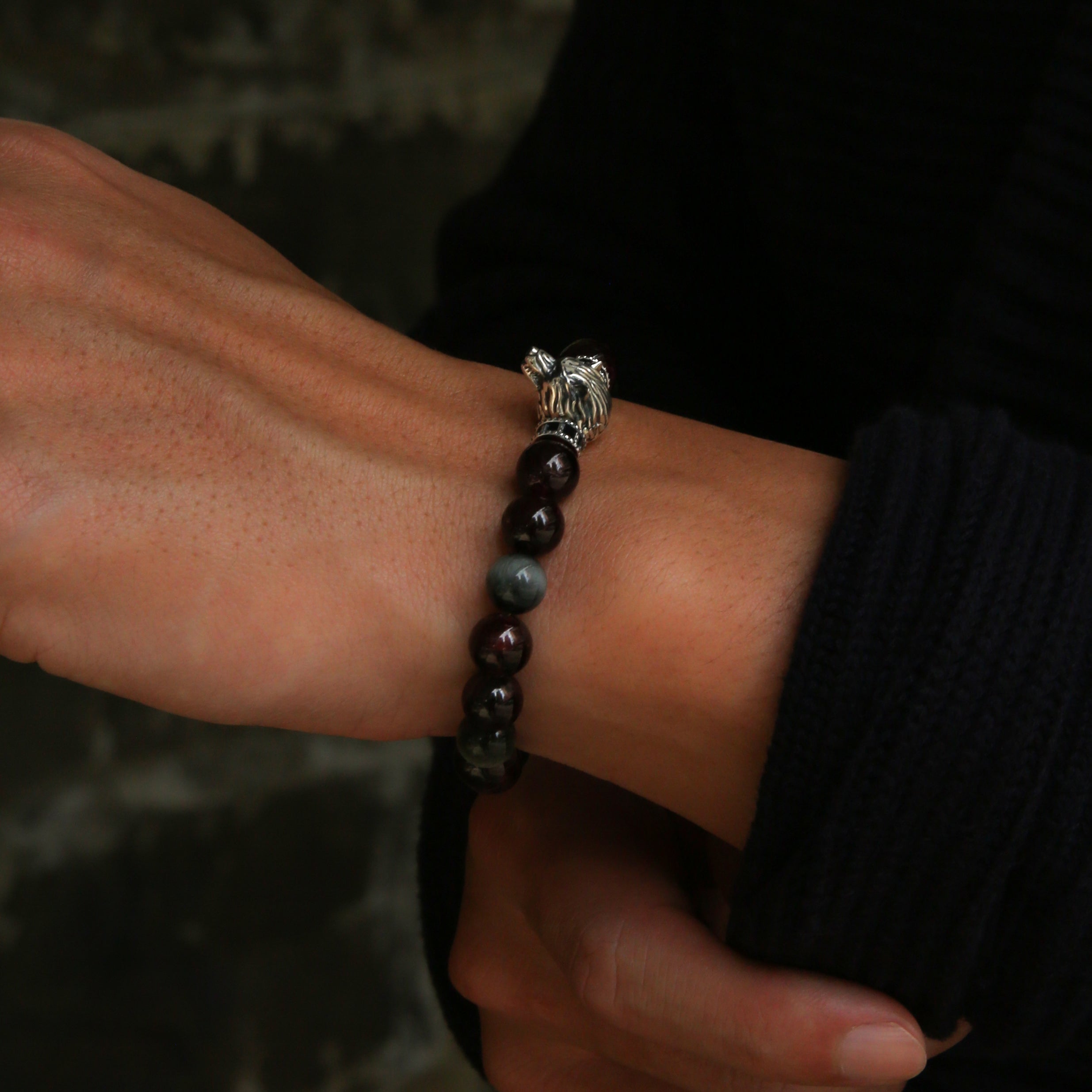 wolf bracelets, gold bracelets for men, wolf pendant, wolf jewelry, silver wolf jewelry, 925 silver beaded bracelet, animal jewelry for men, beaded bracelets for men, mens beaded bracelets