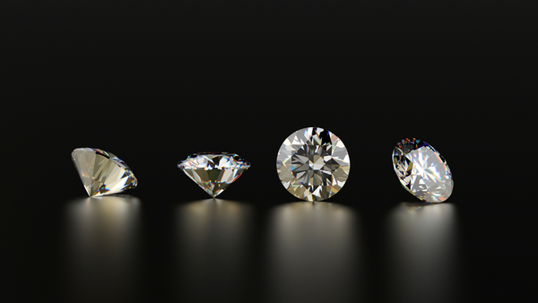 diamonds with different diamond clarity