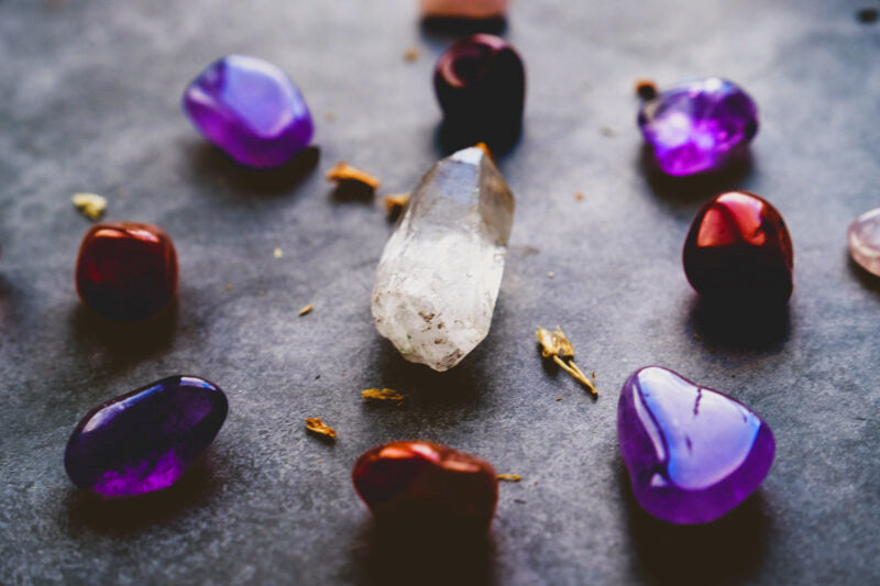 crystals for sleep, sleeping crystals, amethyst