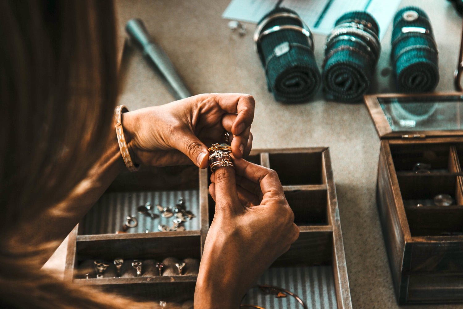 how to clean jewelry