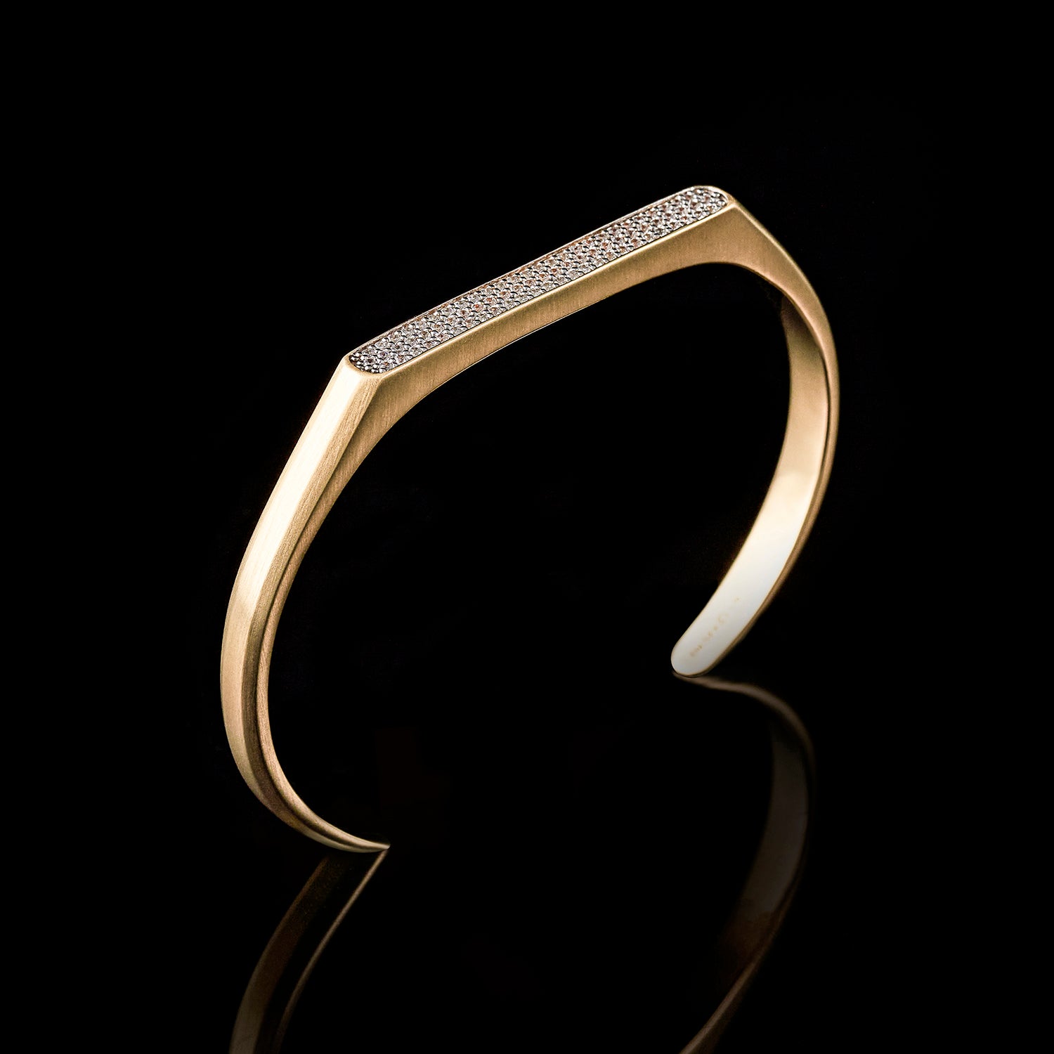 Omega 18K Gold Cuff Bracelet | Mens Gold Cuff Bracelets | Azuro Cuff Jewelry S ( 16.1 - 17.8 cm )