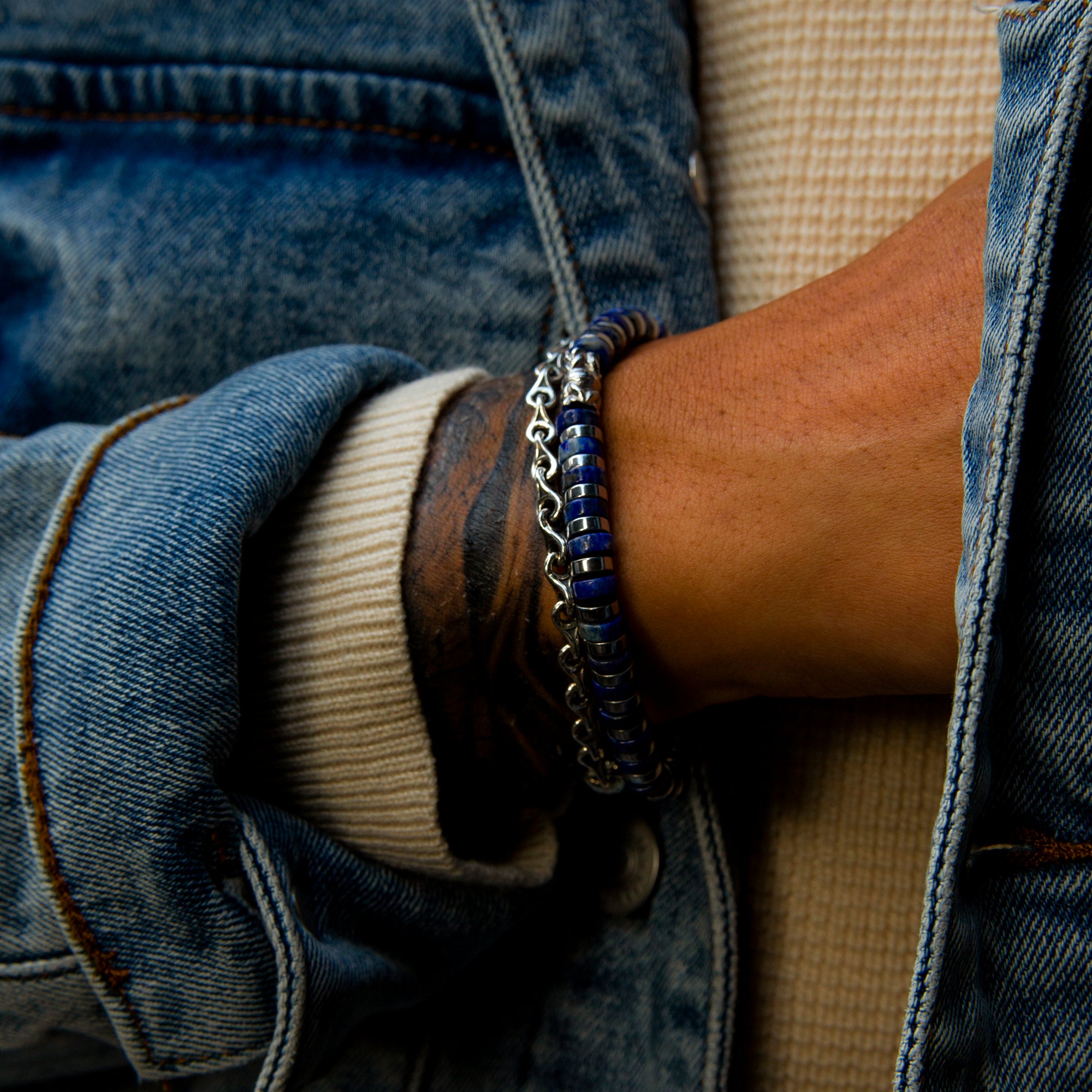 silver chain bracelet for men, teardrop bracelet, azuro republic unique teardrop bracelet. Azuro republic crafts the finest teardrop silver bracelets for men. 