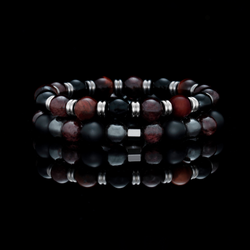 The Cranberry Sauce introduces stack bracelets with our signature stainless spacer beads, finished with the red tiger eye stone. Our popular obsidian stone and the tiger eye bracelet is combined with stainless steel accessories to help you stay focused and determined while overcoming obstacles. 