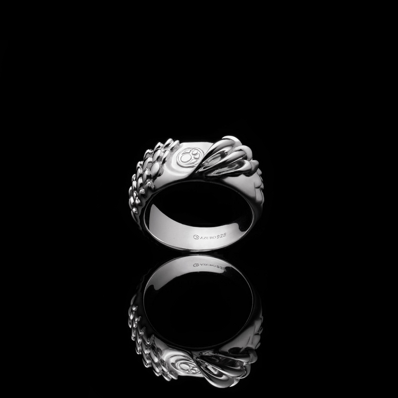 Dragon Claw Ring is an iconic ring collection in Azuro Republic. Handcrafted over 70 hours on solid silver creates a one-of-a-kind men's Wing Ring. Dragon Claw Ring can mix with our classic snake chain into an Dragon Claw Necklace. If you are looking for a handcrafted Dragon Claw Ring of top quality, you should not miss Azuro Republic men's Ring & Necklace collection.