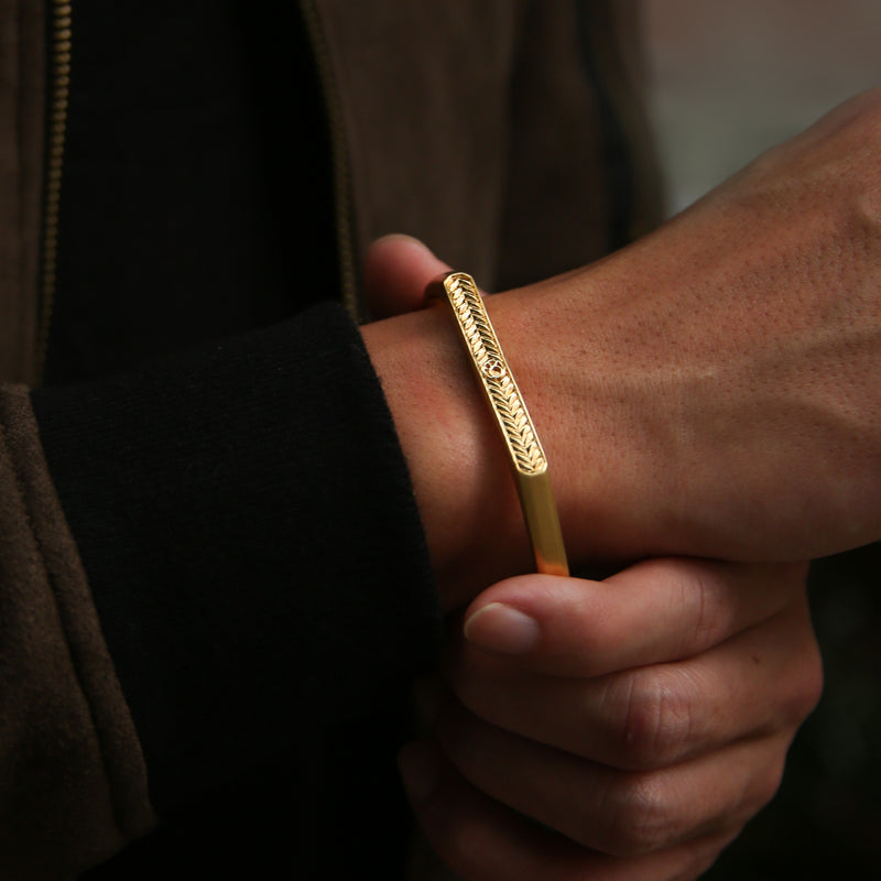 Omega 18K Gold Engraved Cuff Bracelet | Engraved Gold Bracelet for Men M ( 17.9 - 19.05 cm )
