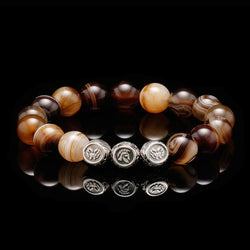 When you want something with a touch of classy, this silver brown agate bracelet is the one. Wear it with clothes that are simple yet sophisticated and let it speak for itself each time it shines from under your cuffs.The Agate Stone is variety of Chalcedony, a natural form of silicion dioxide. The Agate Stone is an excellent stone for rebalancing and harmonising body, mind and spirit.
