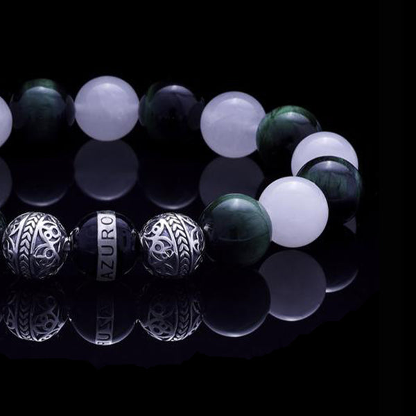 This collection is inspired by Kratos, the god of war. The hero who lead Sparta and defeated wrongful gods. Kratos was brave and never afraid, and we wanted to showcase everything he represents in one men’s beaded bracelet. Made with 925 sterling silver beads, we utilized two different gemstones to bring this men’s beaded bracelet to life.